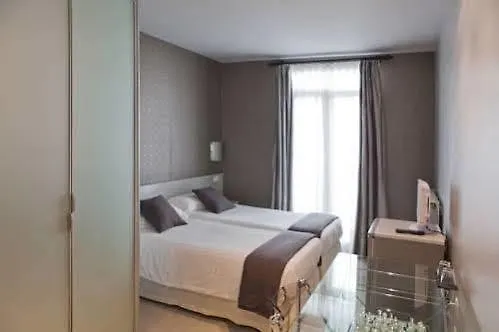 Guest house Ur-alde 2*