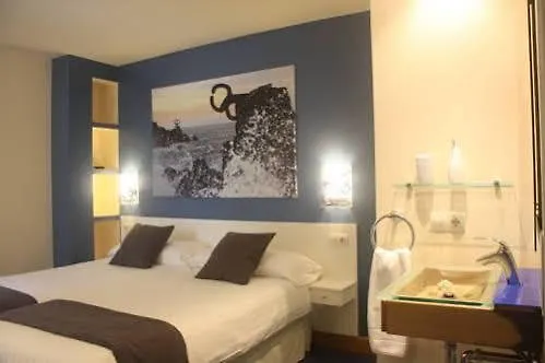 Guest house Ur-alde 2*