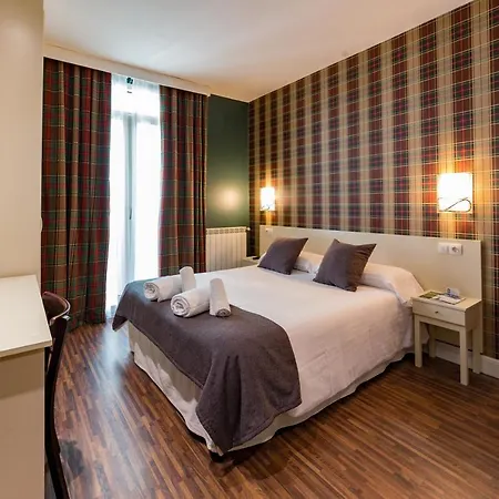 Ur-alde Guest house 2*